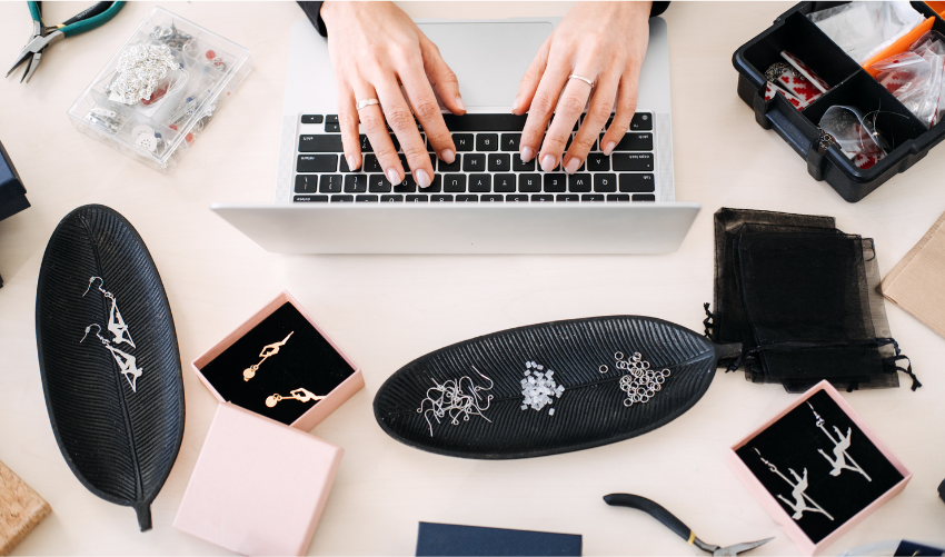 Top 5 Websites for Artists to Showcase and Sell Artwork Online