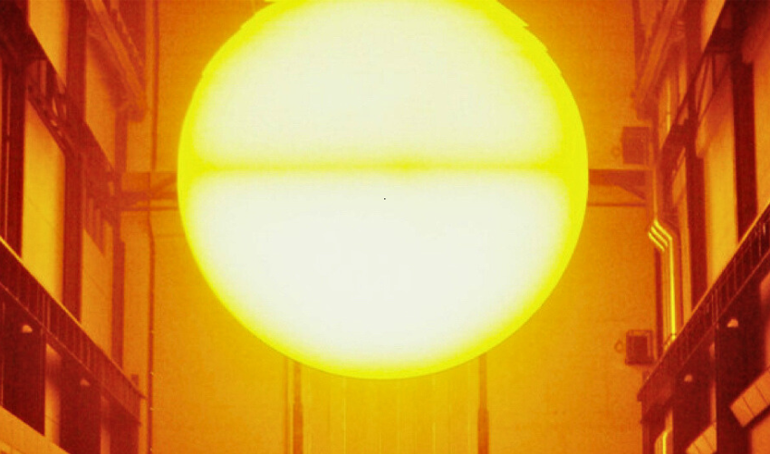 The Weather Project by Olafur Eliasson 1