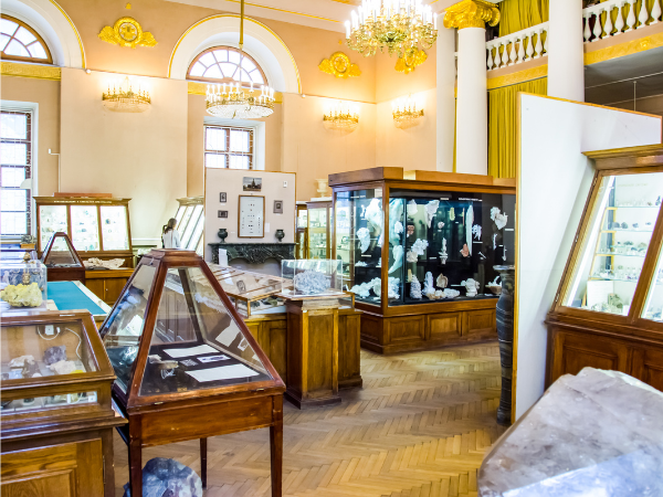 The Art of Storytelling in Museums: A Guide for Educators