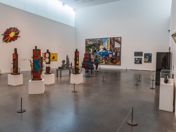 Top 5 Must-See Art Exhibitions of 2025