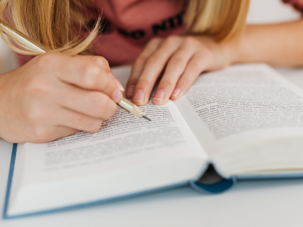 Smooth Pencil Gradients 1