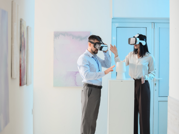 The Art of Curating Virtual Exhibitions1